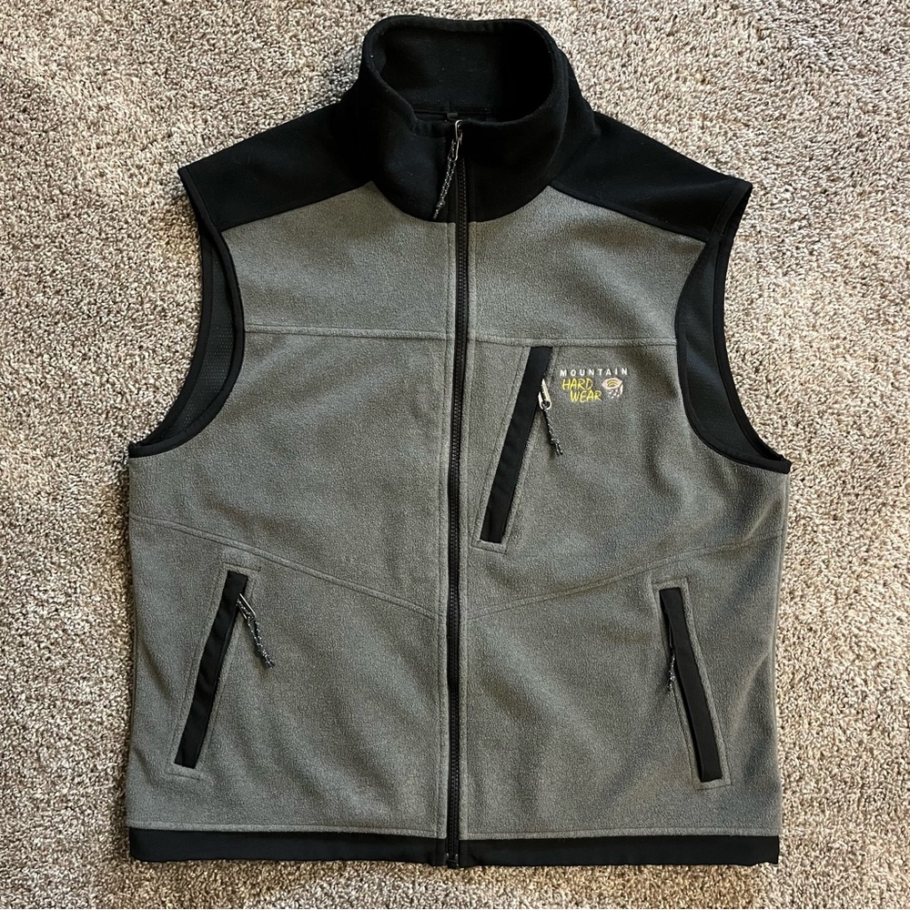 Men’s Mountain Hardwear Windstopper Fleece Vest Size Large